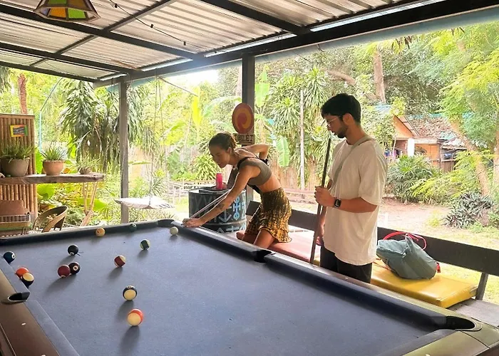 Moov Inn Garden Hostel
